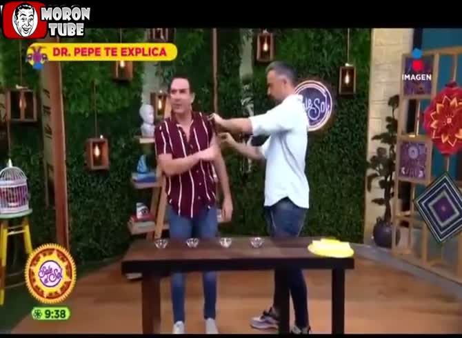 Video :It's not going as intended, but they are attempting to demythologize the magnetism produced by the COVID vaccination!